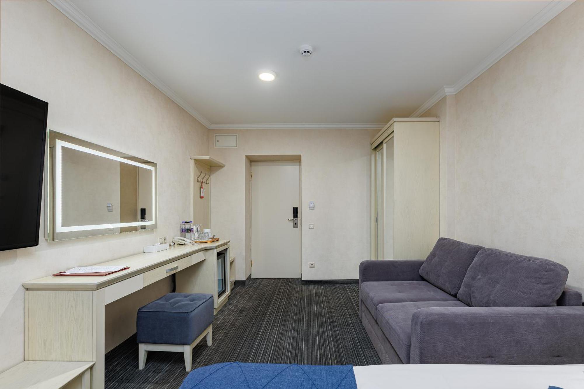Eurohotel Leópolis Habitación foto
